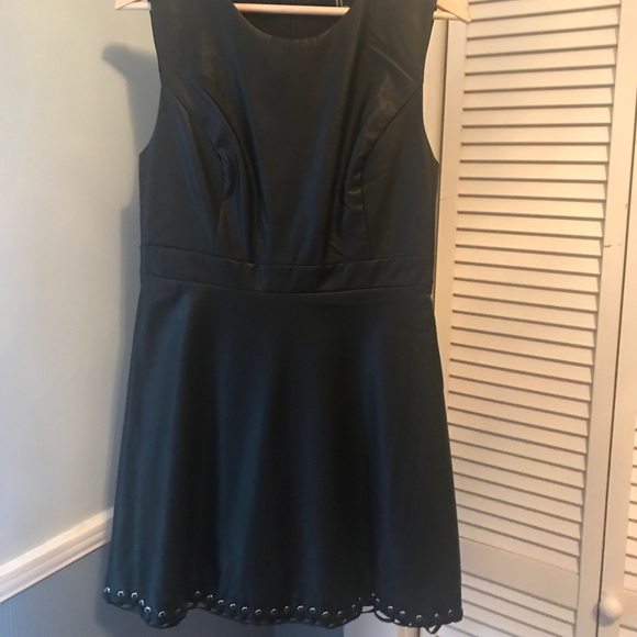 Dresses & Skirts - LBD in leather